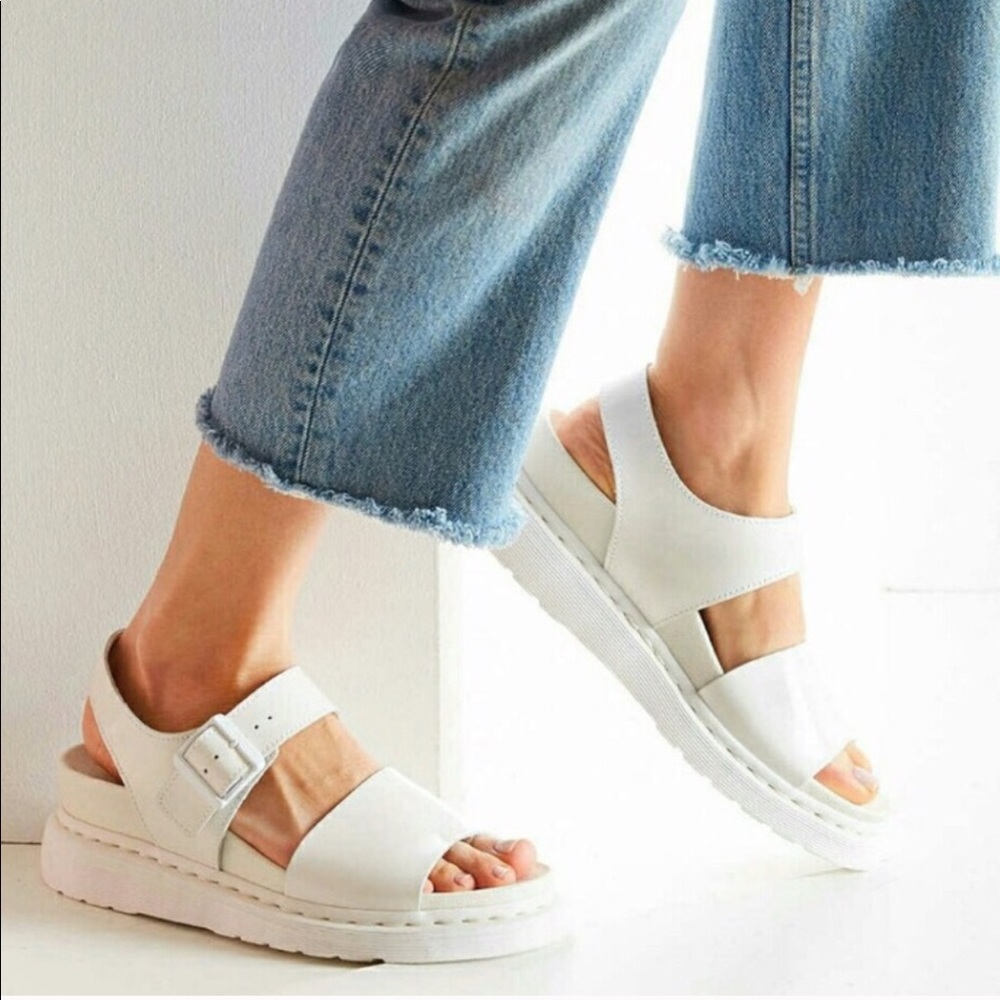 Dr. Martens Platform Romi Sandal White Petrol